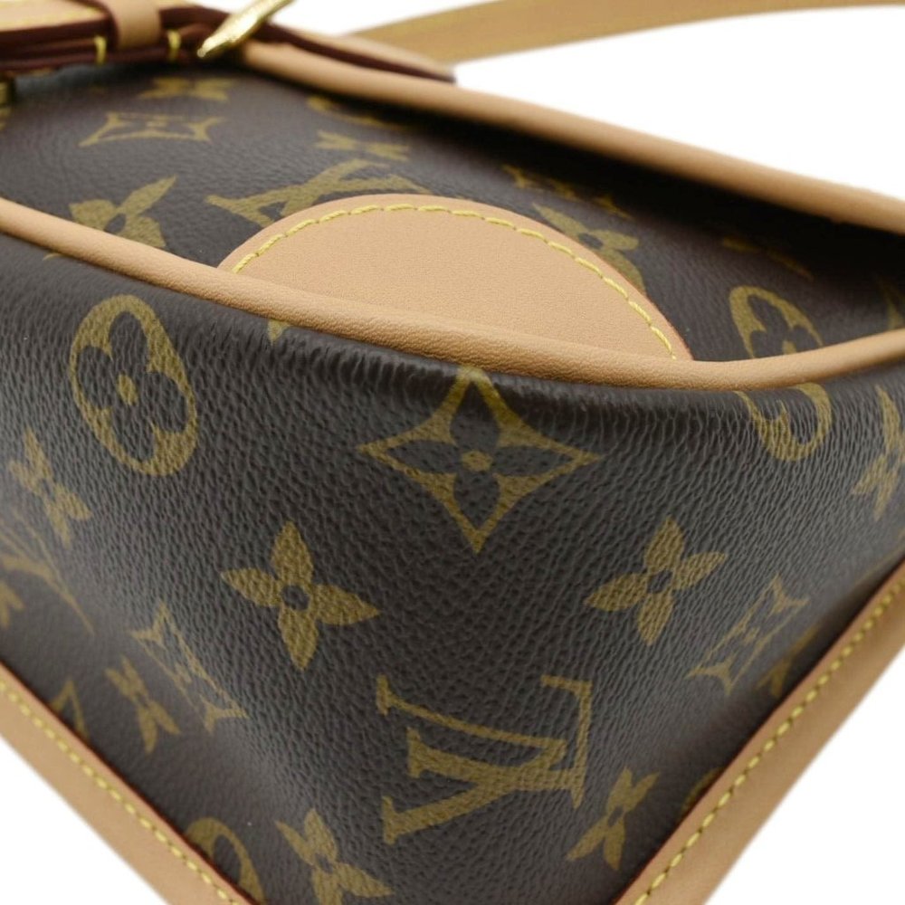 LOUIS VUITTON Diane Monogram Canvas Crossbody Bag Brown - Picture 8 of 11